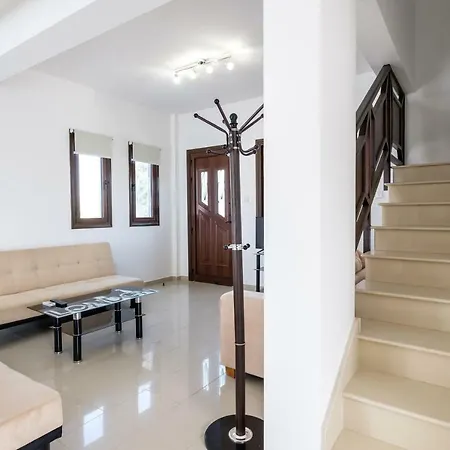 City Villas I Villa Larnaca
