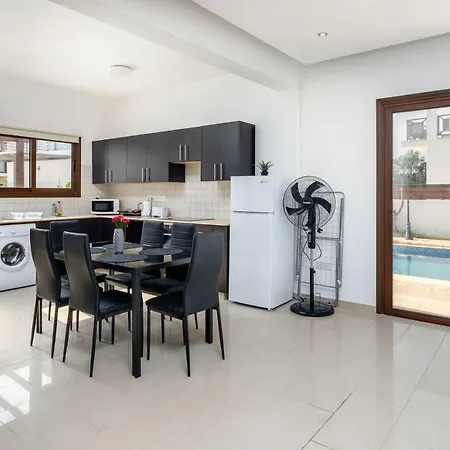 City Villas I Villa Larnaca